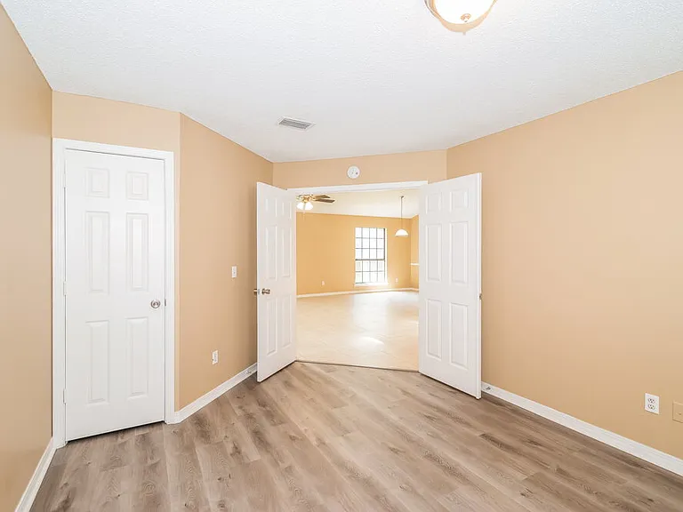 8536 Iron Mill Ct — Photo 20