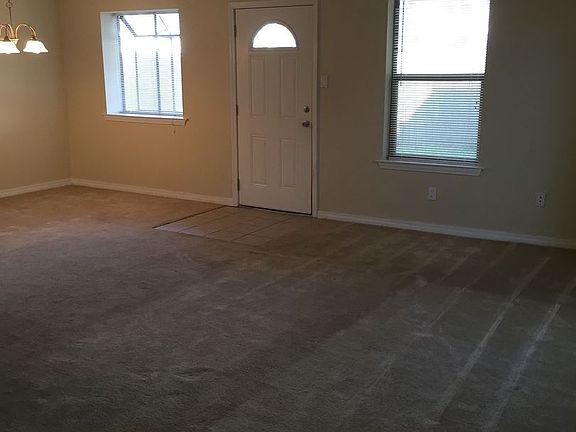 3rd image of 1554 Orpheum Ave #3