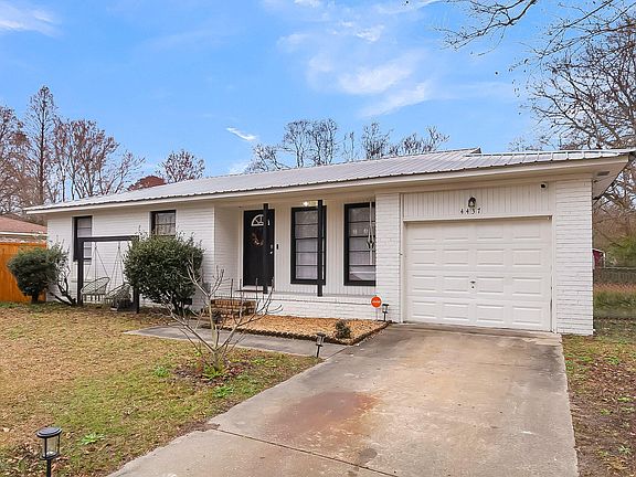 3rd image of 4437 Logwood Dr