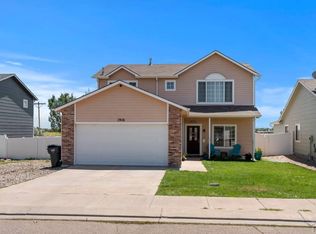 1916 Mirror Ct, Pueblo, CO 81004