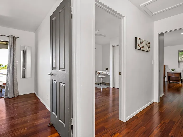 33 Hoe St — Photo 39