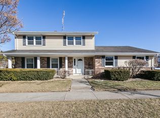 8833 47th Ave, Kenosha, WI 53142