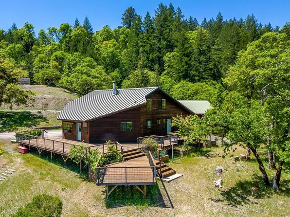 56297 Registered Guest Road, Laytonville, CA 95454