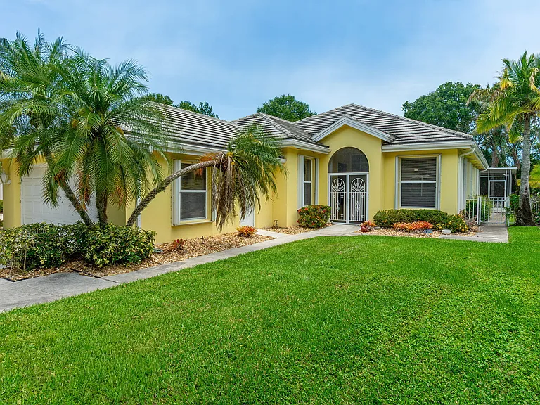 7533 SE Autumn Ln — Photo 4