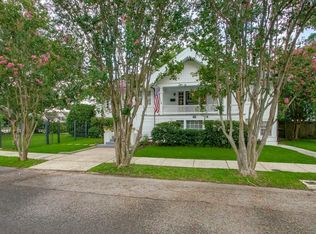 2410 Adams St, New Orleans, LA 70125