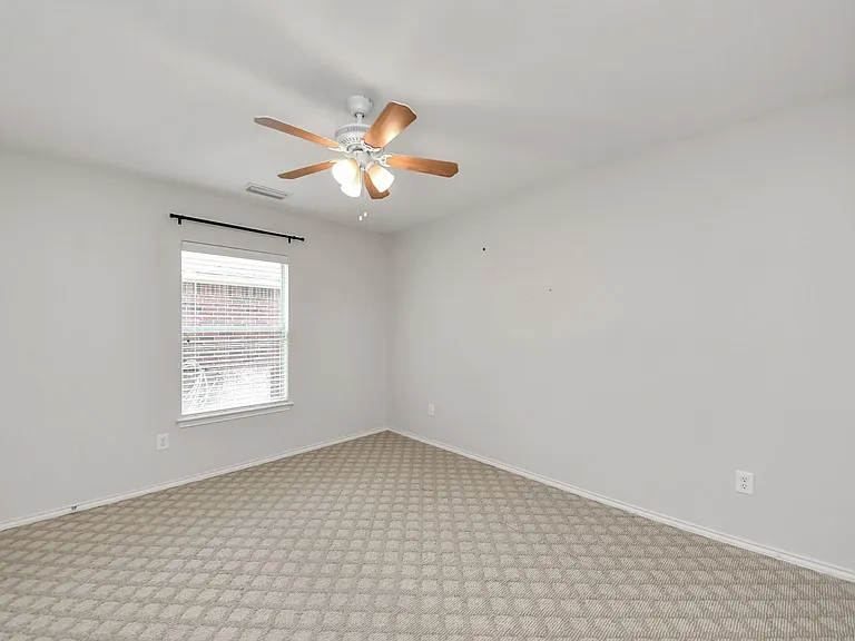 20418 Port Bishop Ln — Photo 36