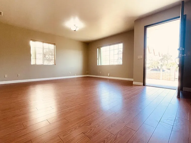 419 N Nicholson Ave — Photo 4