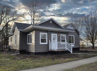 610 S Otter Creek Rd, Streator, IL 61364