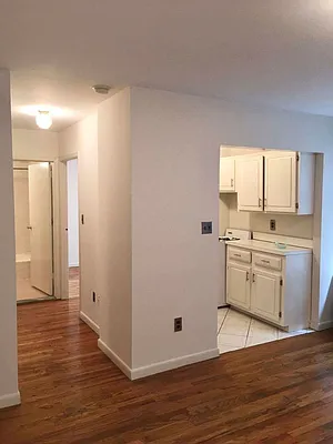 Rented by Oxford Property Group | media 18