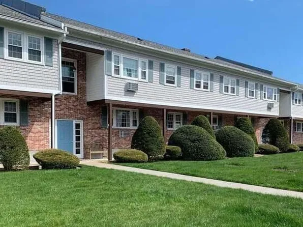 166 Upper County Road #4-Feb, Dennis Port, MA 02639