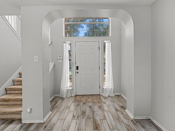 3rd image of 10739 Bobcat Rise