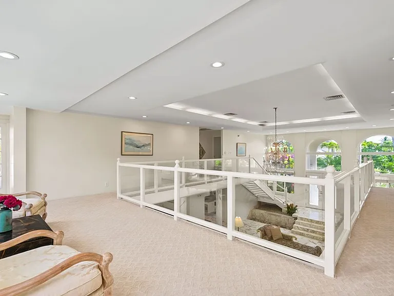 4818 Kahala Ave — Photo 20