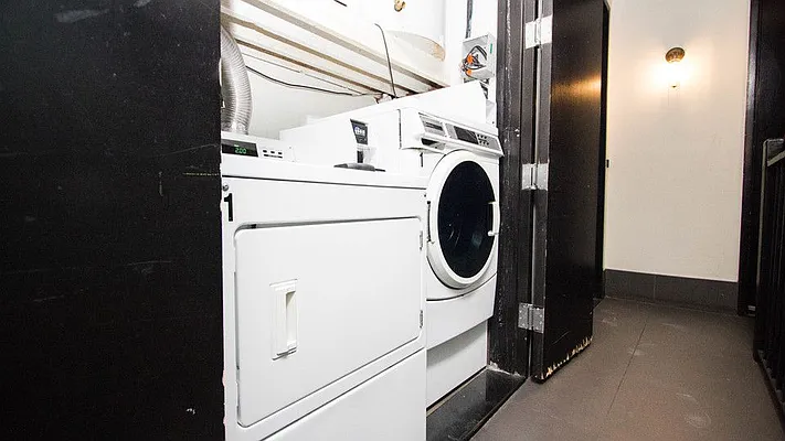 Rented by Nooklyn NYC LLC | media 36