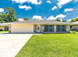 306 Melody Dr, Houma, LA 70363