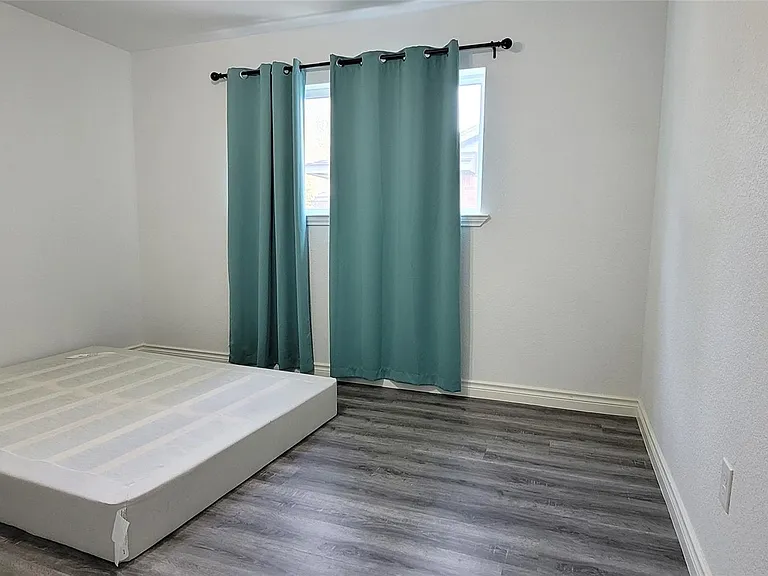 13810 Overbrook Ln — Photo 13