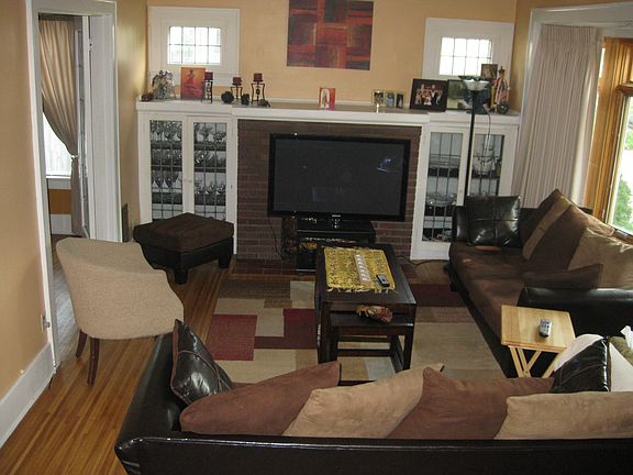 3rd image of 29 Harper St #29