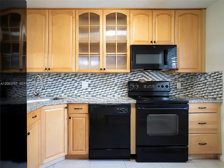 1494 Springside Dr #1494 — Photo 4