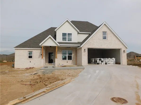 1295 Carrara St, Springdale, AR 72762
