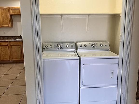 4th image of 1597 W Mountain View Rd APT 5