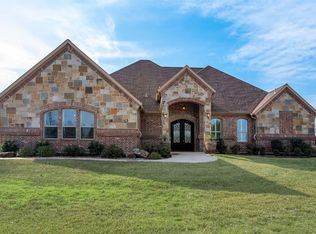 924 Indian Trl, Red Oak, TX 75154