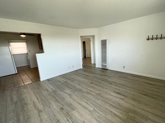 2nd image of 1948 Placer Dr