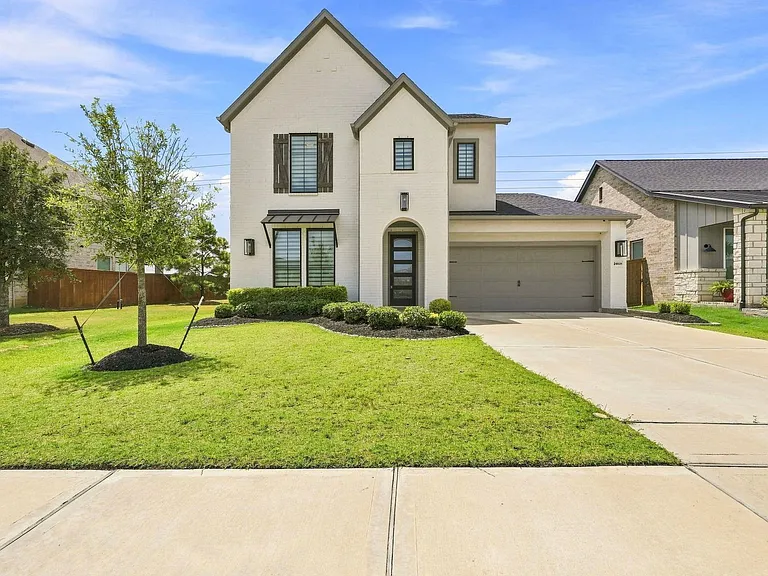 24631 Fluttering Dove Ln — Photo 1