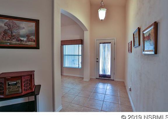 4th image of 302 Leoni St