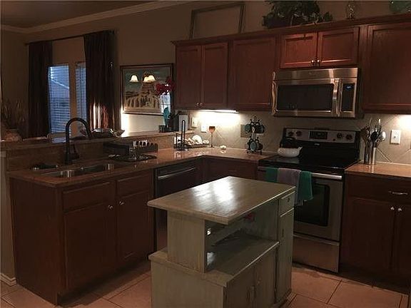 5th image of 4628 Thistle Creek Ct