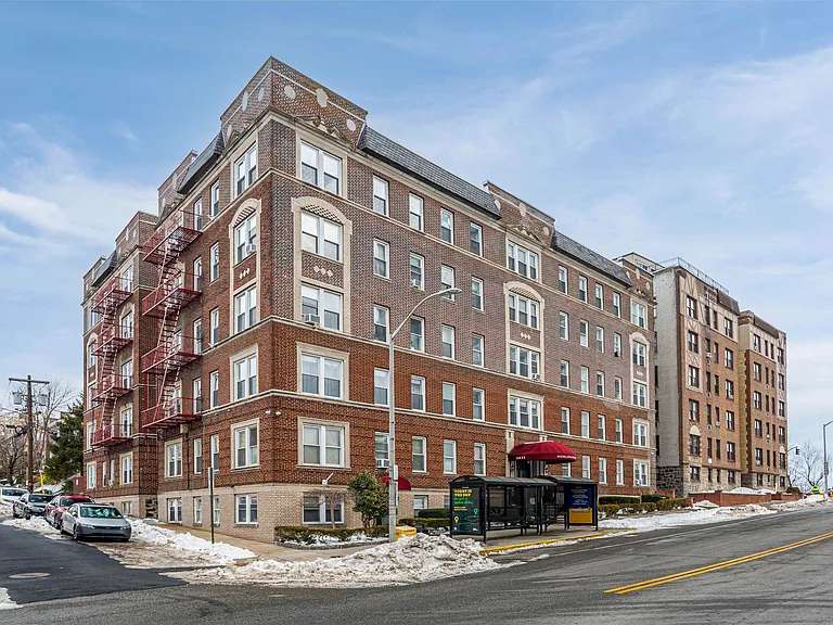 6045 Boulevard East #C9 — Photo 17