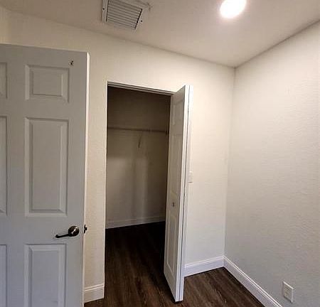 5th image of 3911 NW 92nd Ave