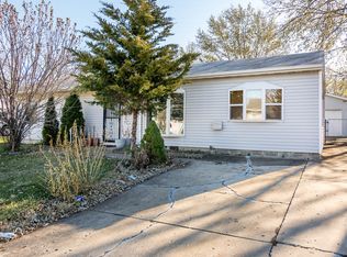 219 Murphy Dr, Romeoville, IL 60446