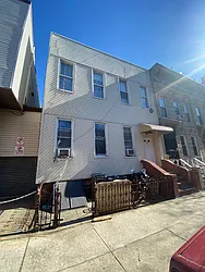 11 Saint Johns Road  image 1 of 11