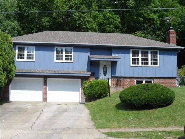 1619 Woodland Blvd, Kansas City, KS 66106