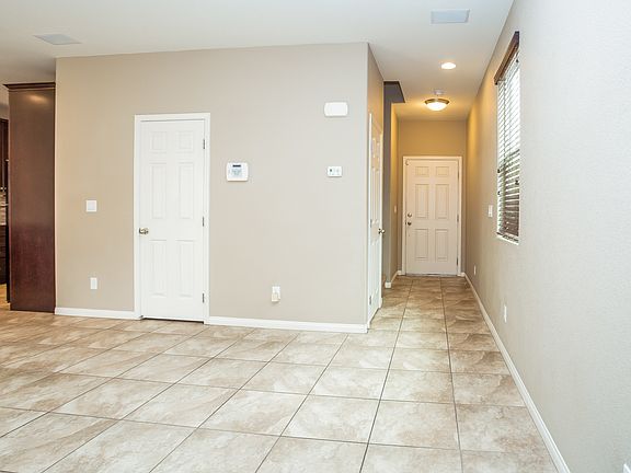 5th image of 5670 Foxglove Field St