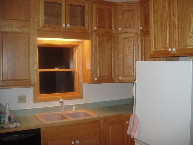 1st image of 428 Thomas Ave S