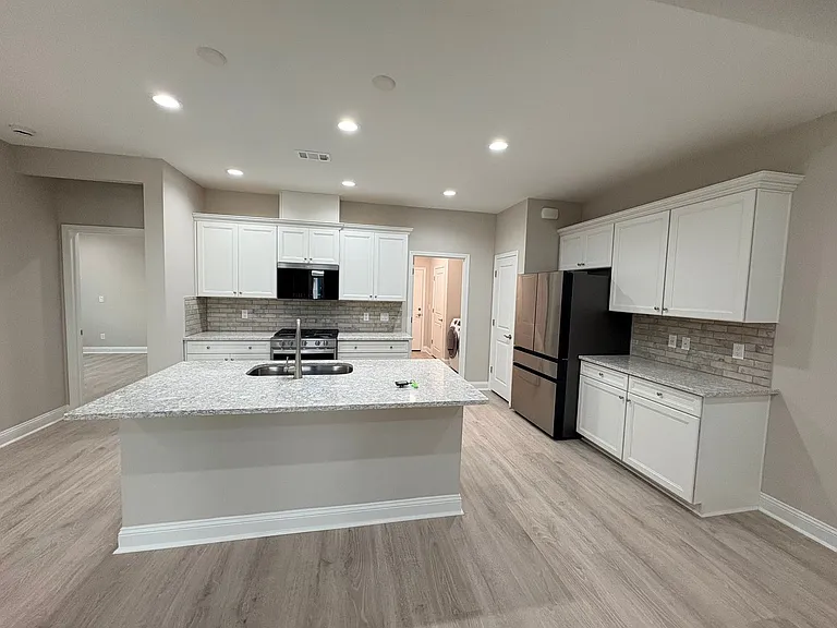 61 Tropics Ave #1 — Photo 7
