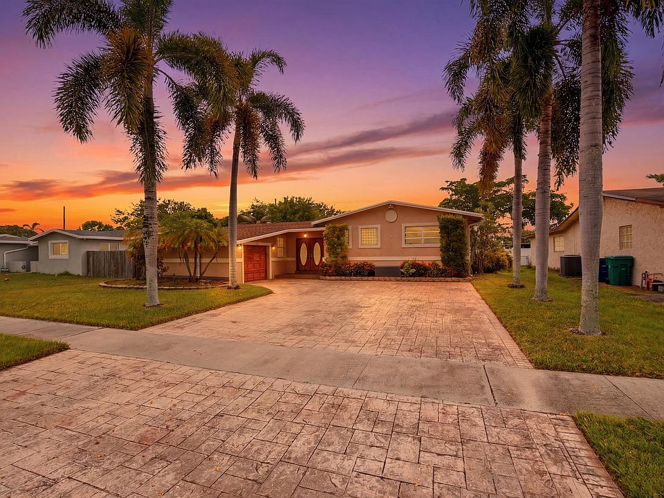 1st image of 4930 SW 90TH Way