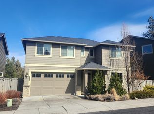 2364 NW Debron Ln, Bend, OR 97703