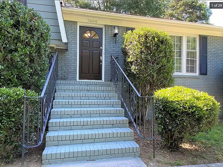 7409 Kilcullen Dr — Photo 3