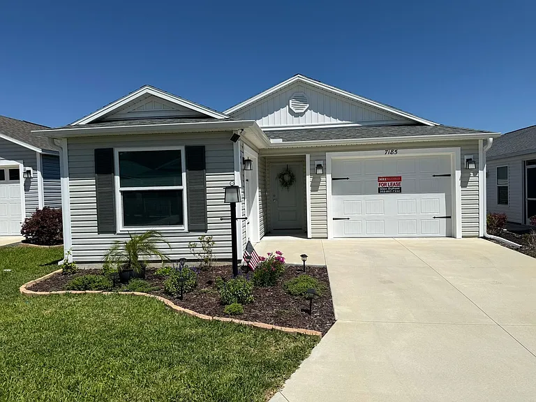 7185 Denver Ave — Photo 38