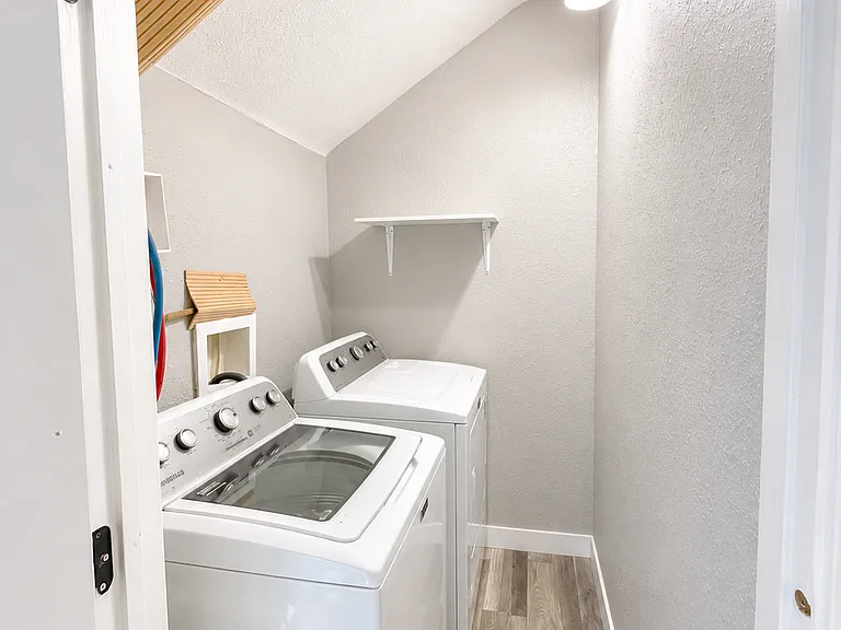 2450 13th Ave S #2 — Photo 13