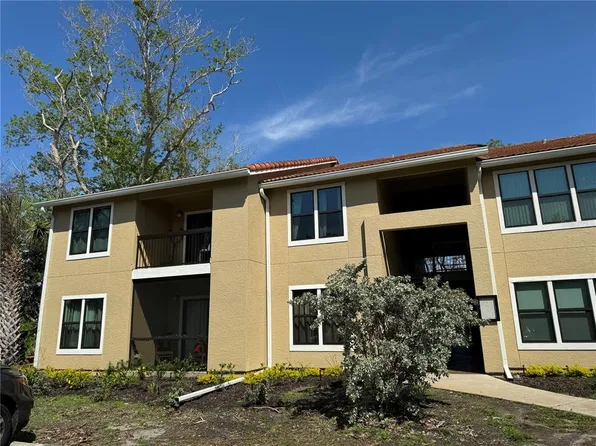4036 Crockers Lake Blvd #21, Sarasota, FL 34238