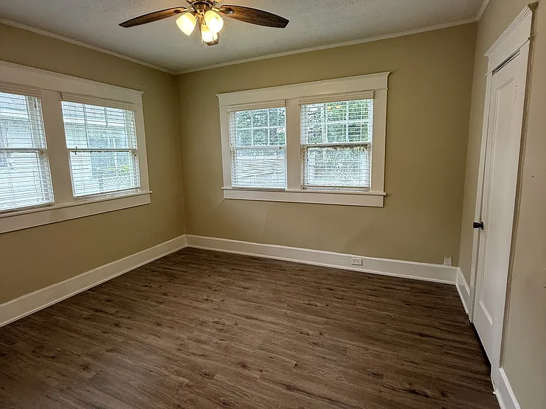 1816 Saint Charles Ave SW — Photo 14