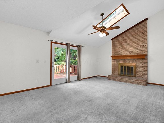5th image of 11217 Wyndham Cir NW