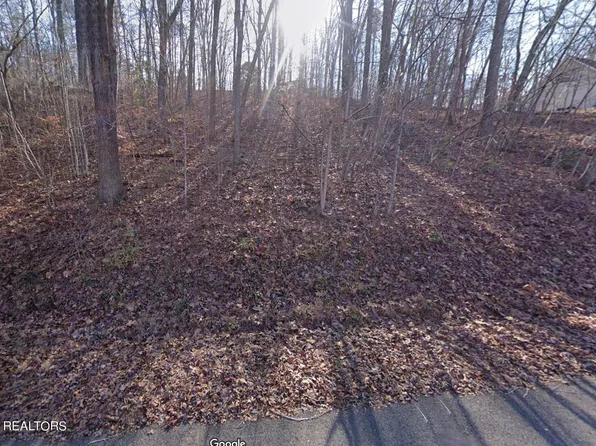 Jefferson Ave, Clinton, TN 37716