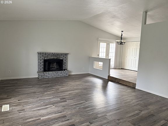 5th image of 5 Westview Dr