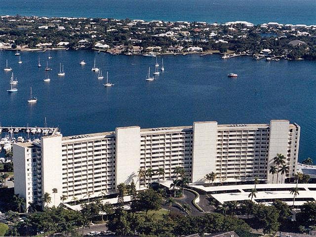 1st image of 130 Lakeshore Dr APT G30