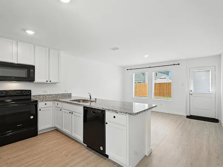 926 Wood Stork Way — Photo 3