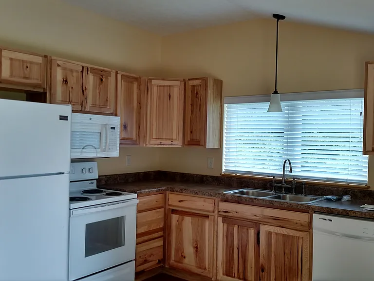 4245 S Swartz Ridge Rd — Photo 6