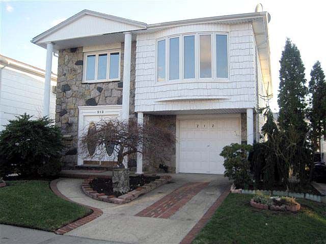 1st image of 212 Malone Ave